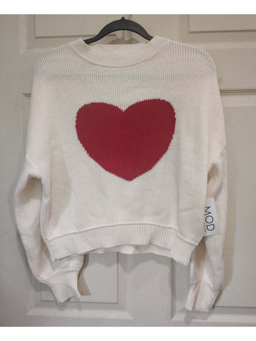 Heart sweater Mod on trend. New with tags. Size small